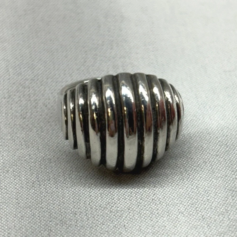 90s Shrimp Dome Ring Womens Size 4.25 Silver Good Ribbed Sterling 925